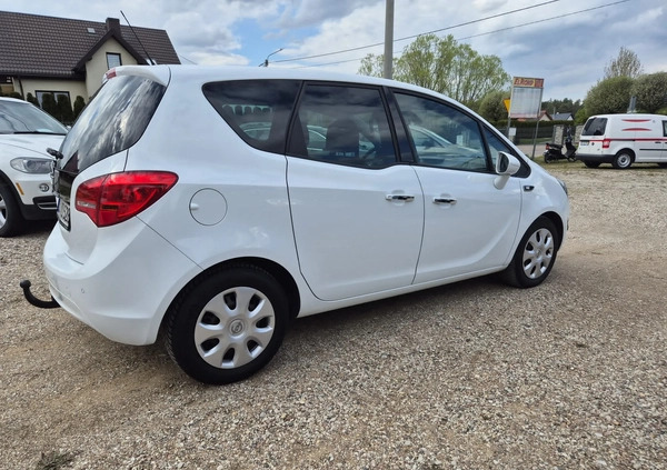 Opel Meriva cena 22900 przebieg: 169000, rok produkcji 2010 z Augustów małe 379